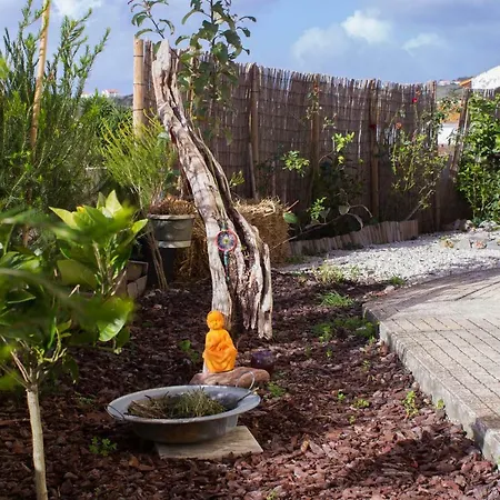 Vacation House By Surf Beach Ericeira Accommodatie bij particulieren *